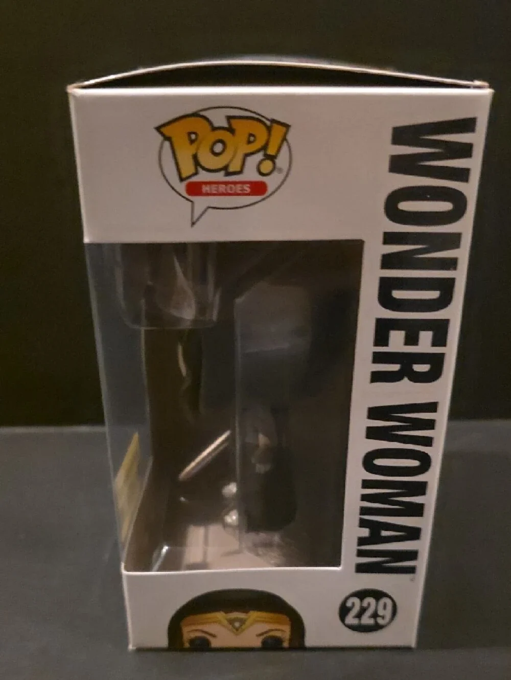 Funko Wonder Woman Pop! Heroes Figure - Gold, Red & Blue - Picture 3 of 7
